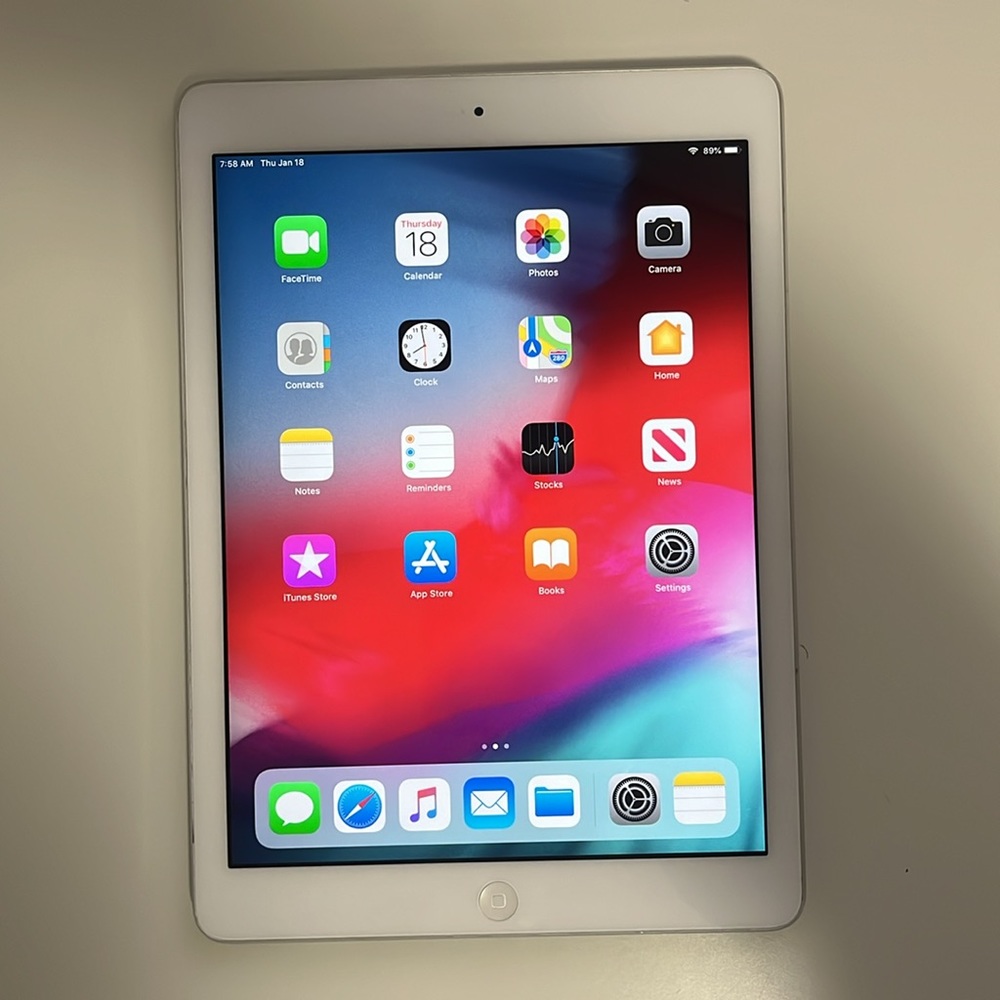 iPad Air A1474  Wi-Fi 16GB